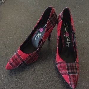 Plaid Heels size 7